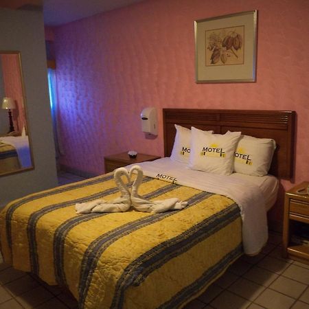 Hotel Diaz 提华纳 外观 照片