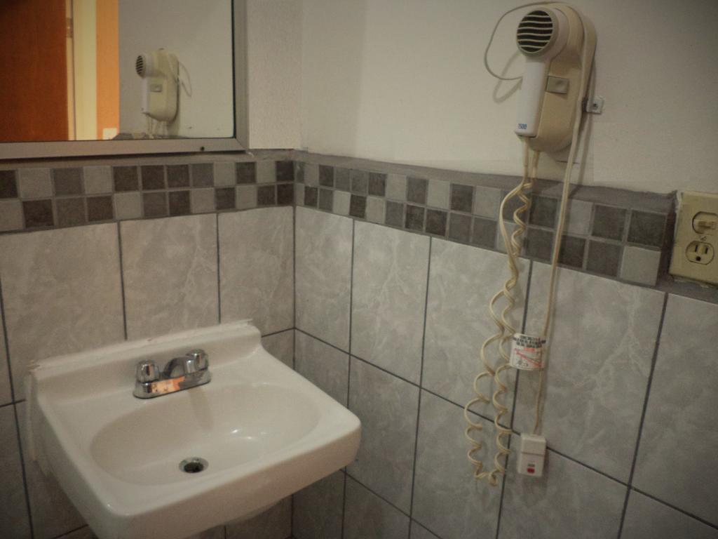 Hotel Diaz 提华纳 客房 照片