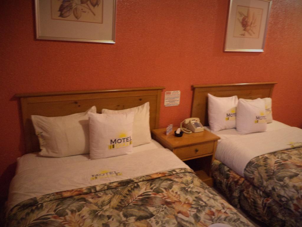 Hotel Diaz 提华纳 客房 照片